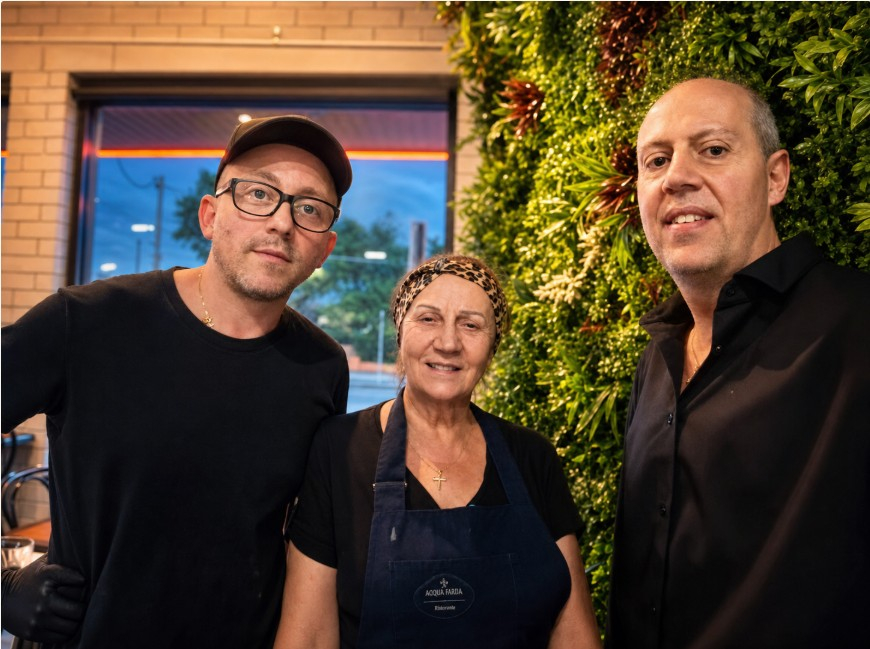 Maurizio Pizzeria team